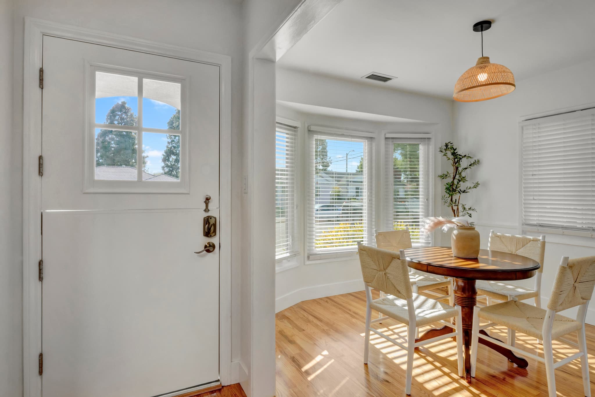 3556 Roxanne Avenue, Long Beach, CA 90808 - photo 8