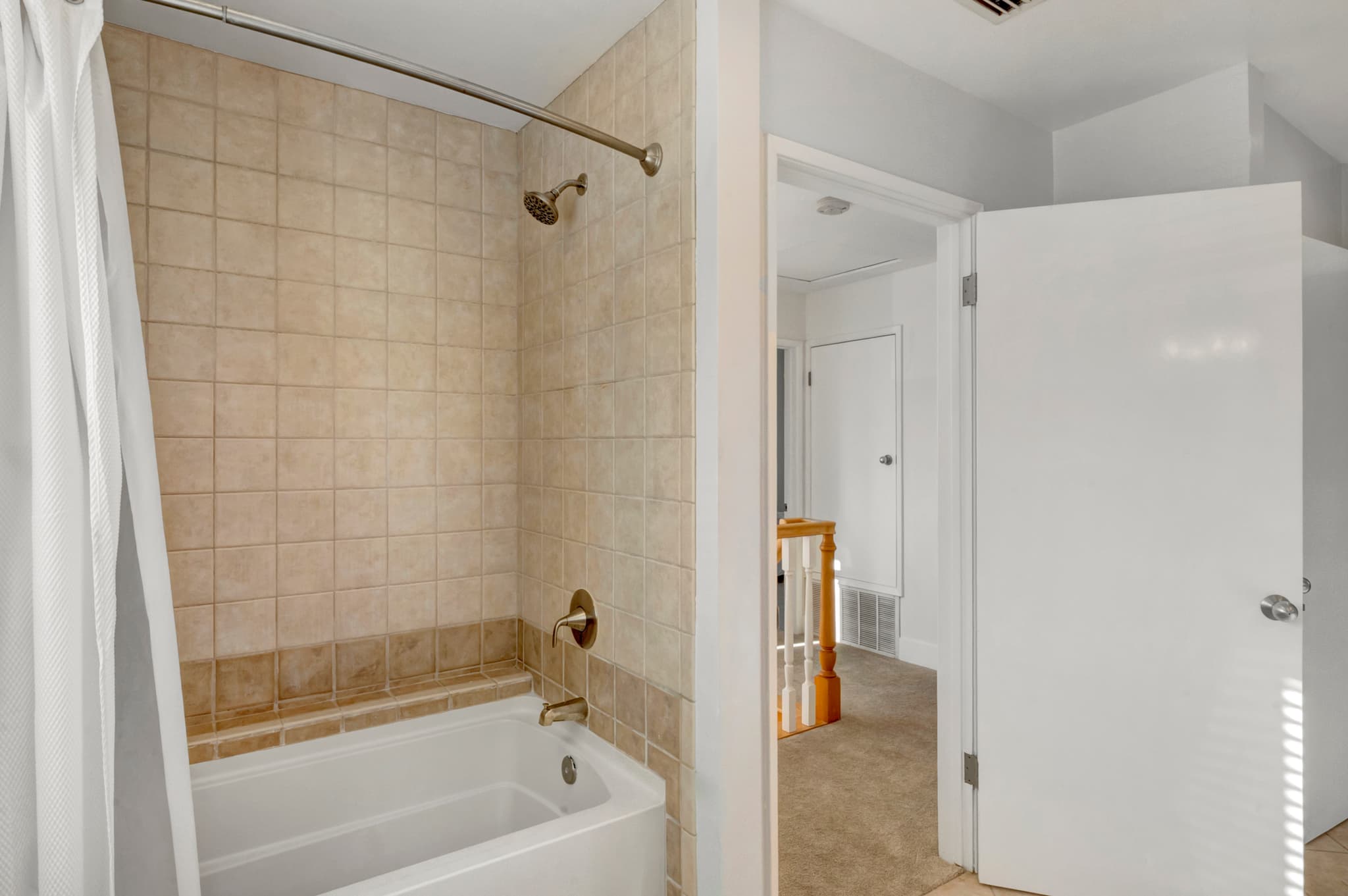 3556 Roxanne Avenue, Long Beach, CA 90808 - photo 34