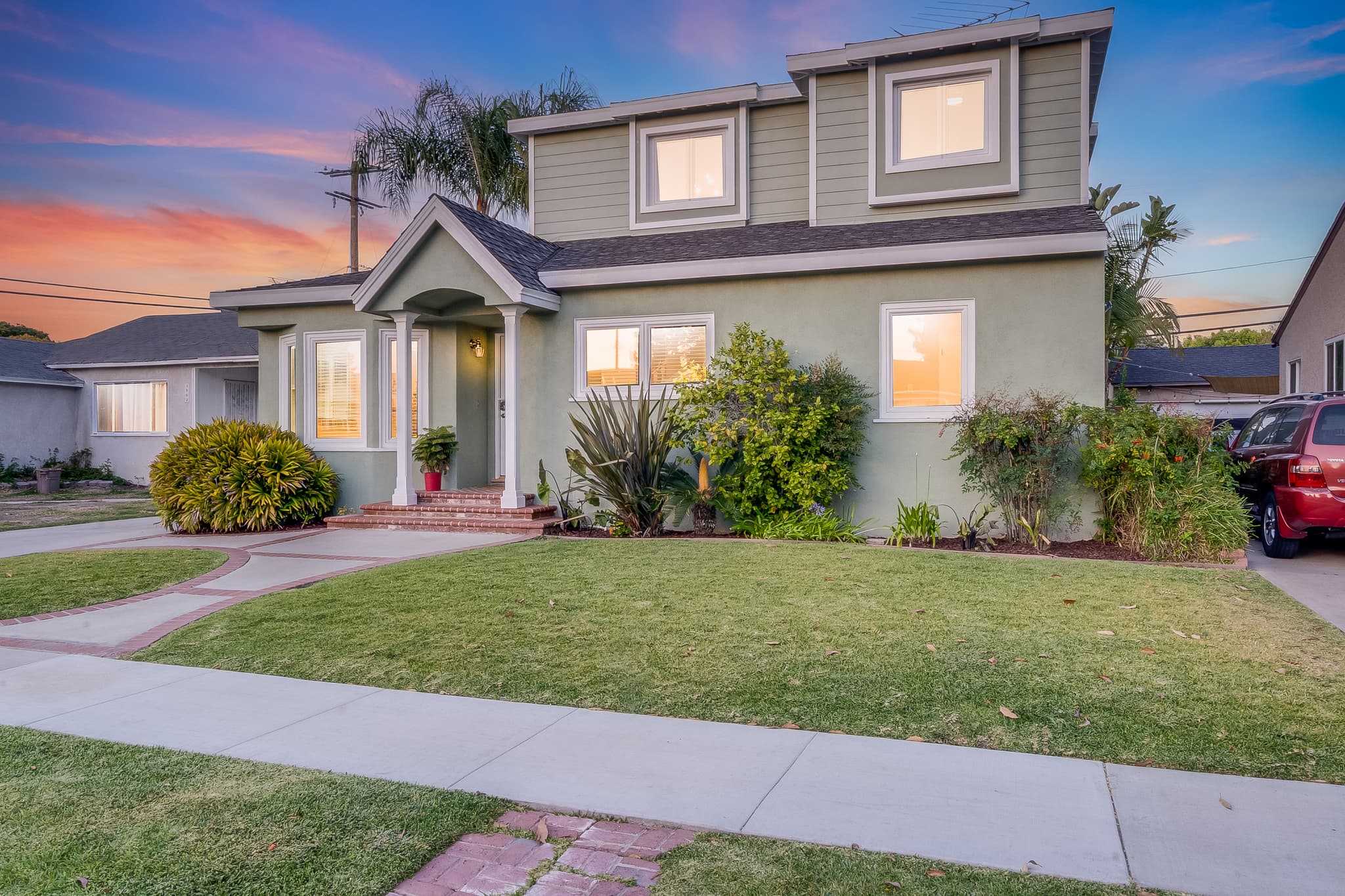 3556 Roxanne Avenue, Long Beach, CA 90808
