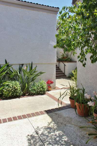 5 Rocky Knoll #15 Irvine, CA 92612 - photo 4