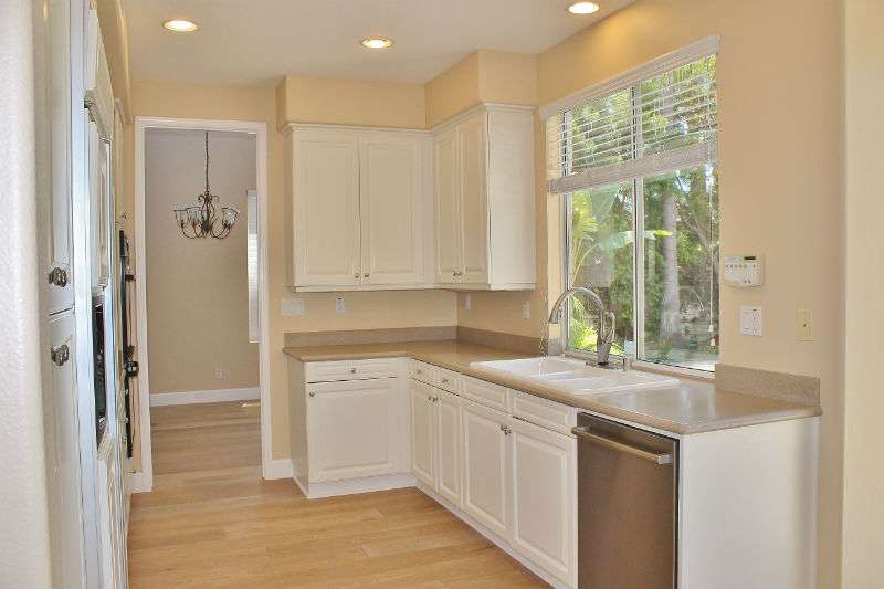 6892 Cambria Cove Cir Huntington Beach, CA 92648 - photo 10