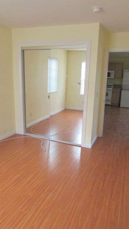 124 1/4 N Rowan Ave Los Angeles, CA 90063 - photo 5