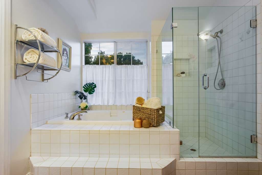 3010 Lomina Ave, Long Beach 90808 - photo 9