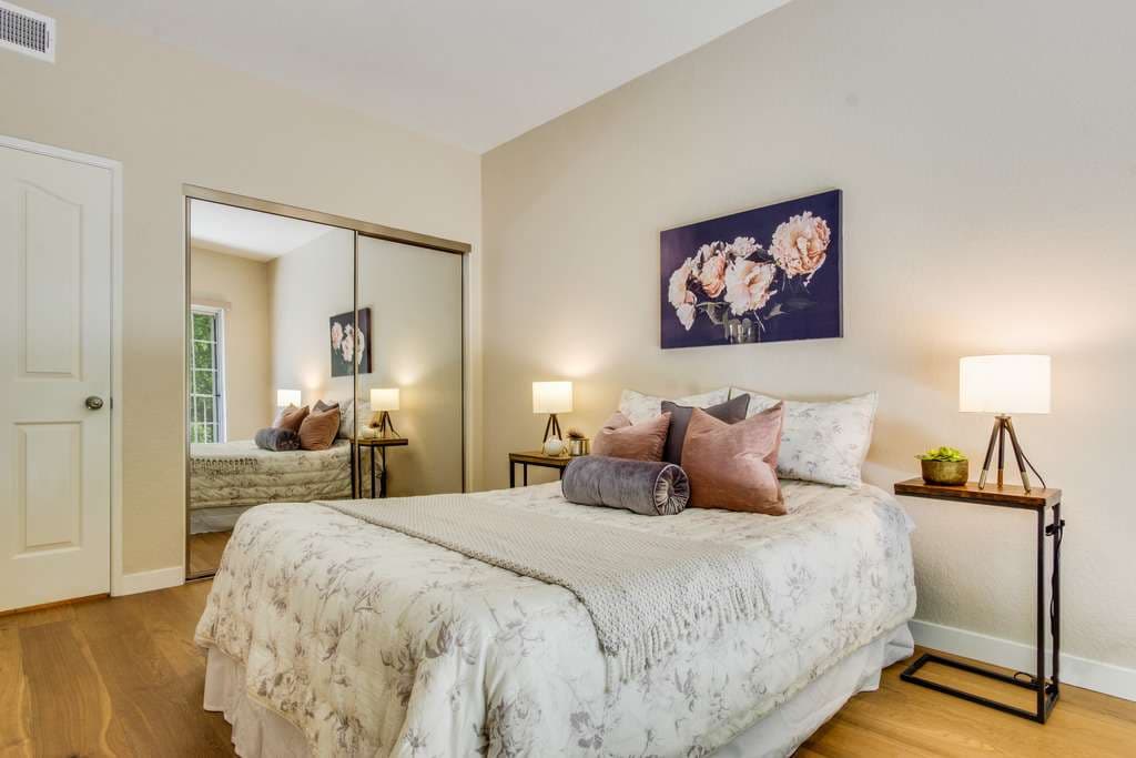 10650 Kinnard # 111, Los Angeles 90024 - photo 2