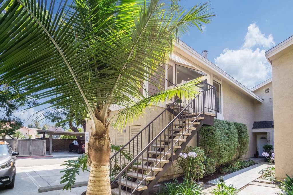 218 Pineview, Irvine 92620 - photo 2
