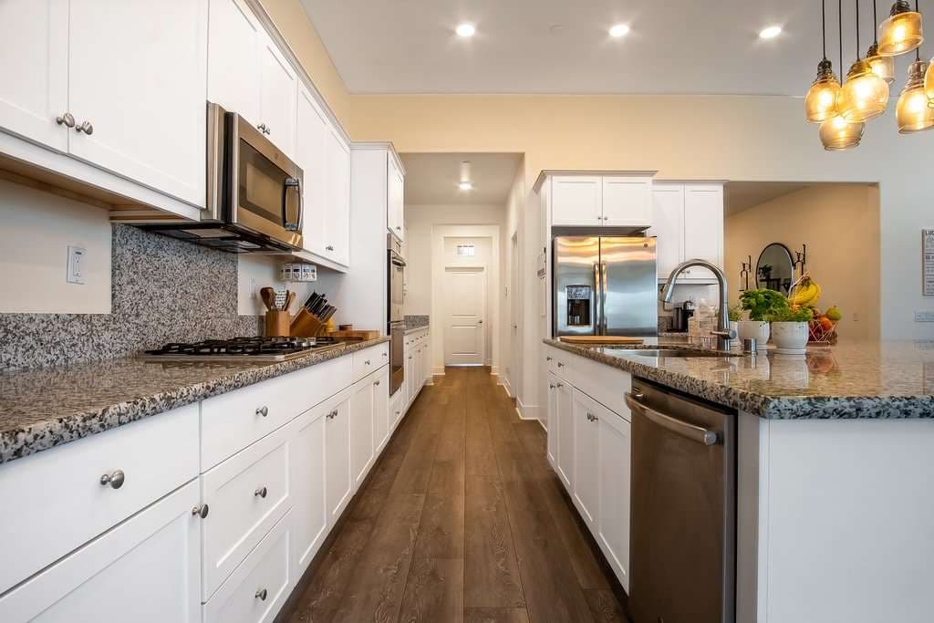 30579 Boxleaf Lane,  Murrieta  92563 - photo 4