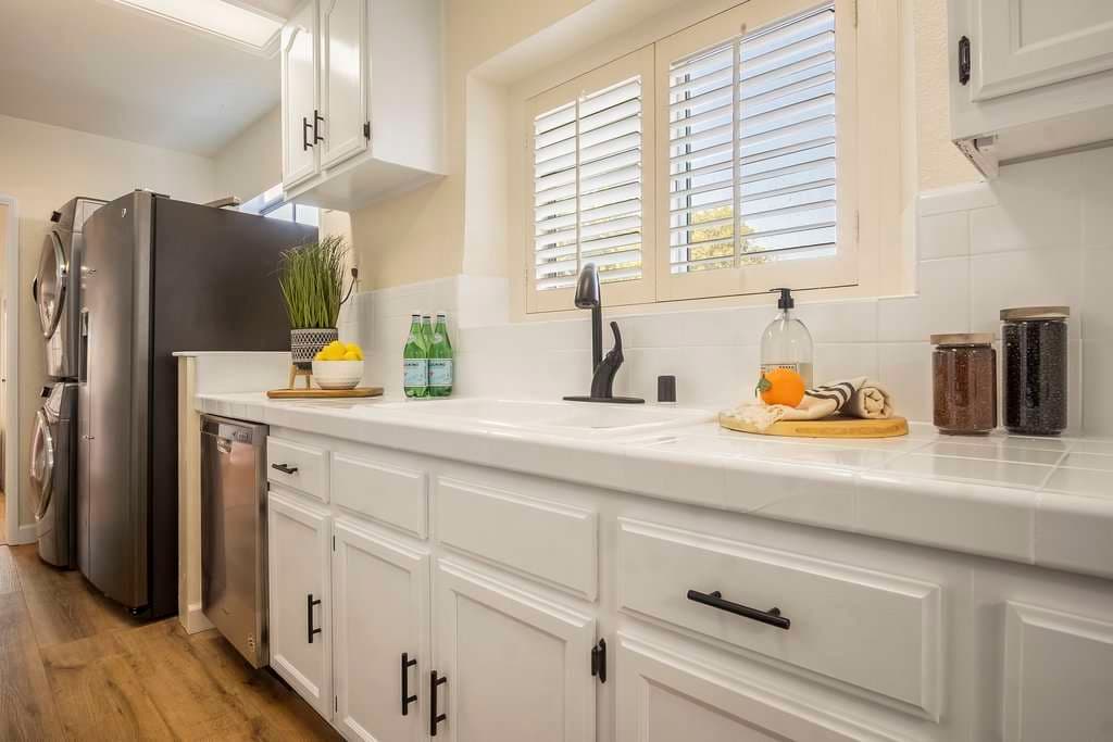 1062 W. 1st Street, San Pedro  90731 - photo 14