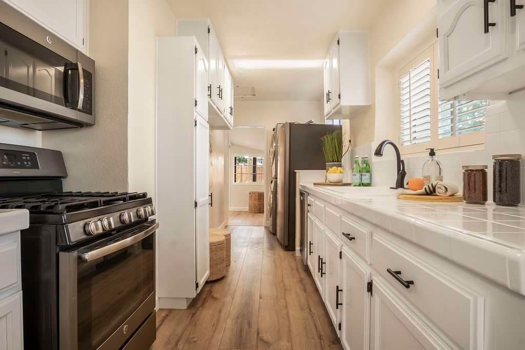 1062 W. 1st Street, San Pedro  90731 - photo 16