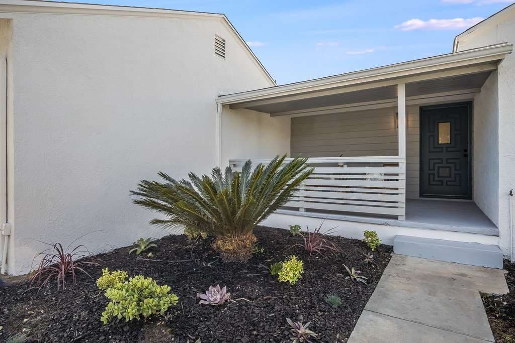 2231 McNab Ave, Long Beach 90808 - photo 2