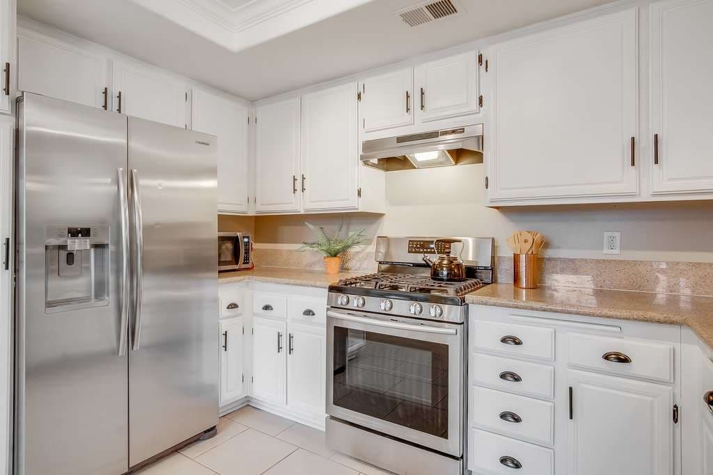 30365 Veronda Place, Temecula 92592 - photo 10