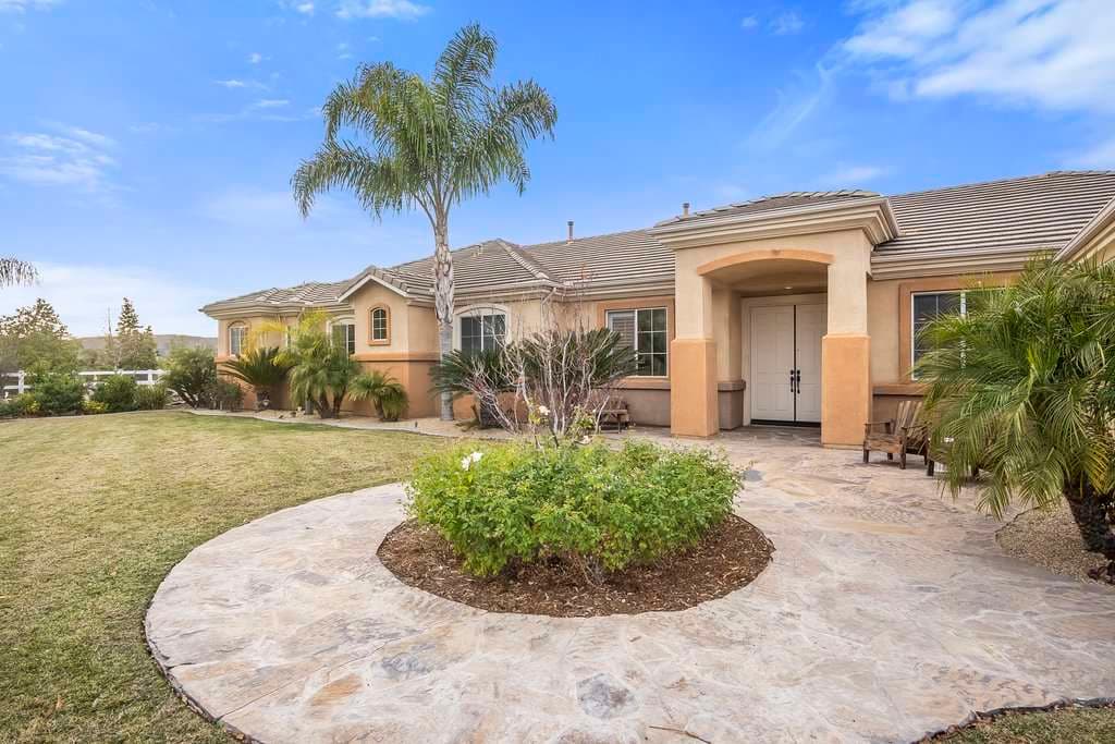 18421 Fort Lauder Lane, Perris  92570 - photo 2