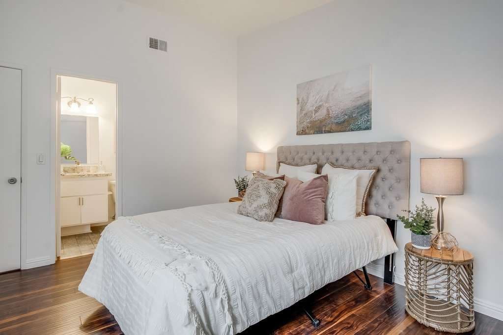 2961 S Fairview Street #D, Santa Ana 92704 - photo 5