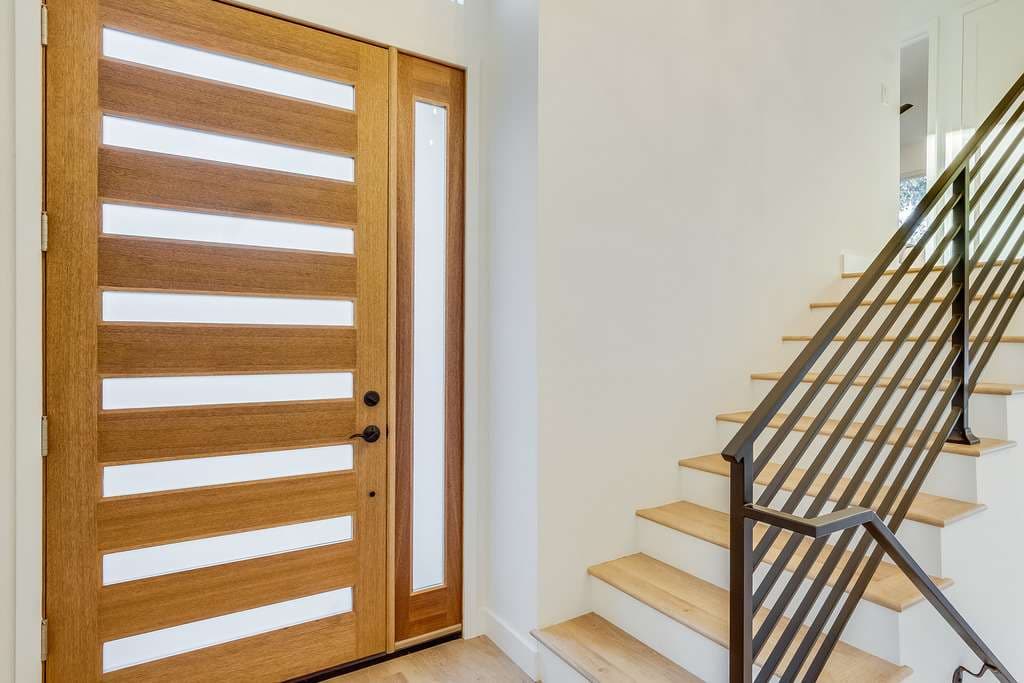537 Playa, Newport Beach  92660 - photo 3