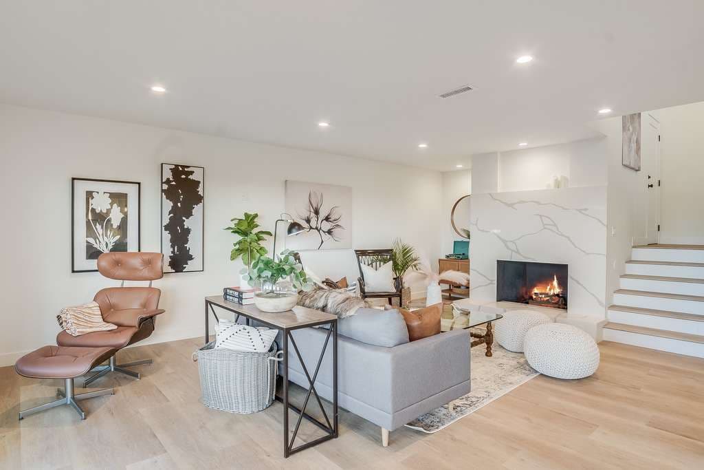 537 Playa, Newport Beach  92660 - photo 6