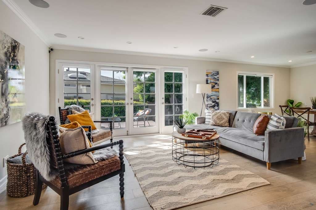 5866 W 78th Place, Los Angeles 90045 - photo 4