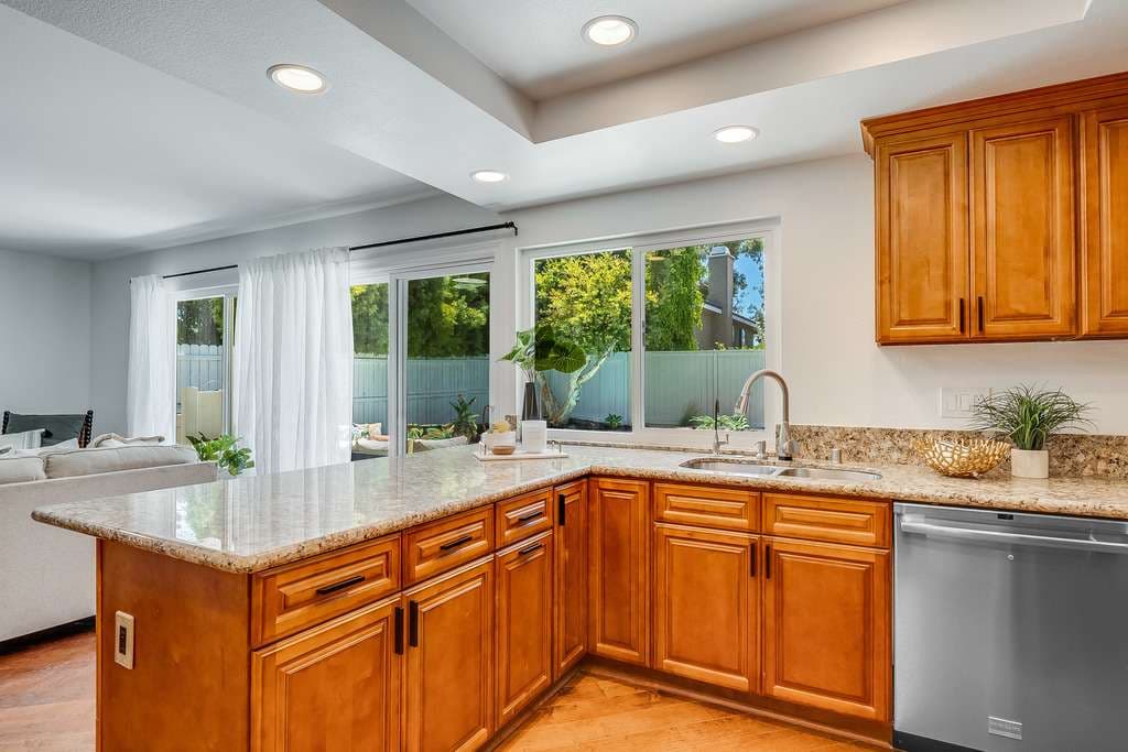 10 Westport, Irvine 92620 - photo 13