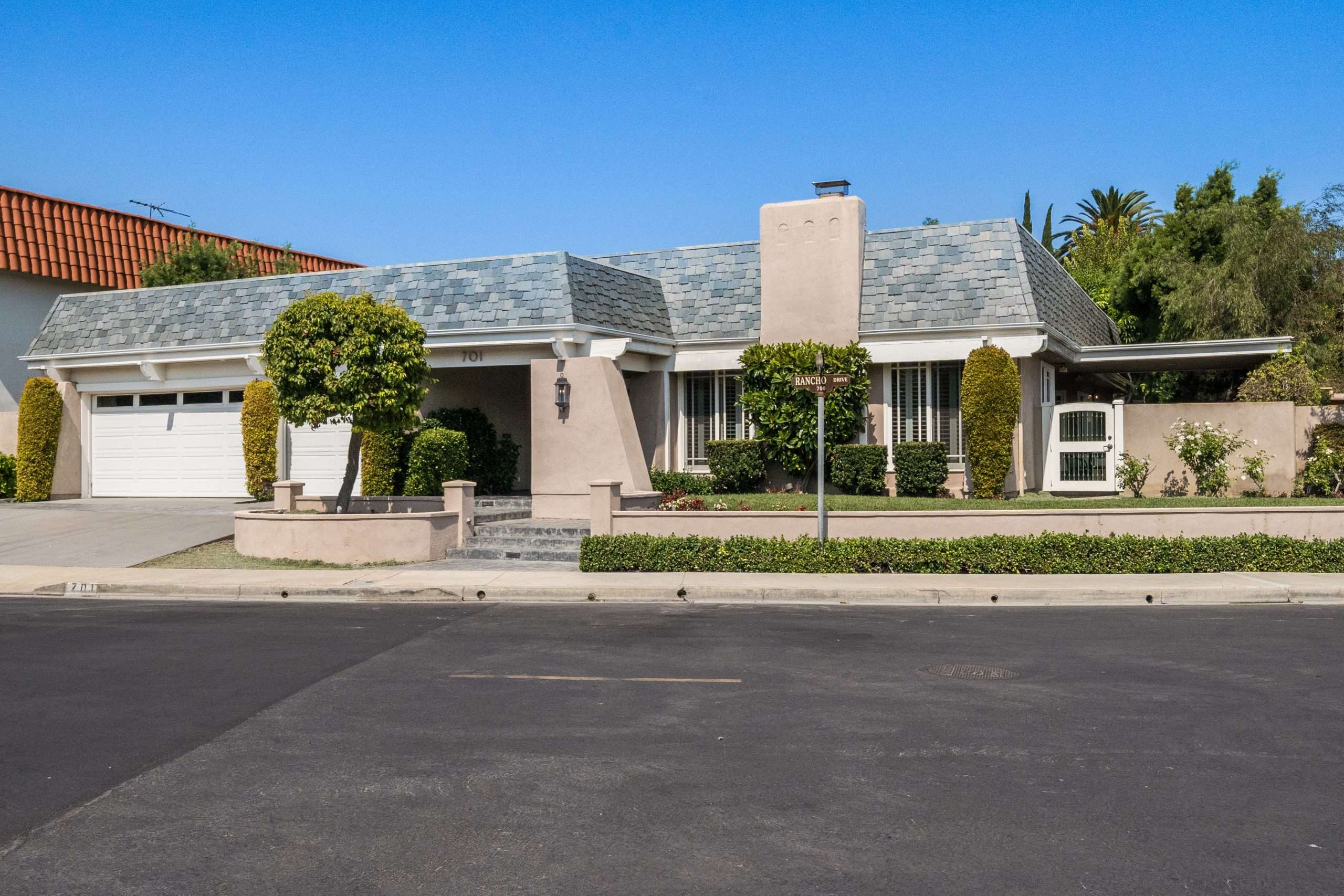 701 N Rancho Dr, Long Beach 90815 - photo 2