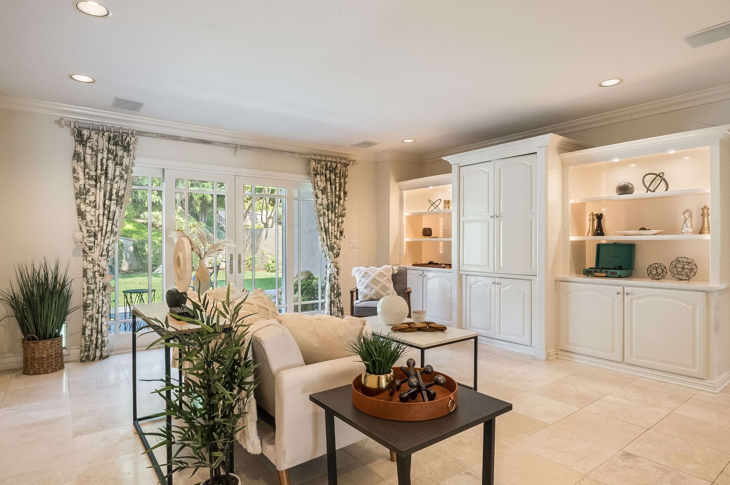 701 N Rancho Dr, Long Beach 90815 - photo 14