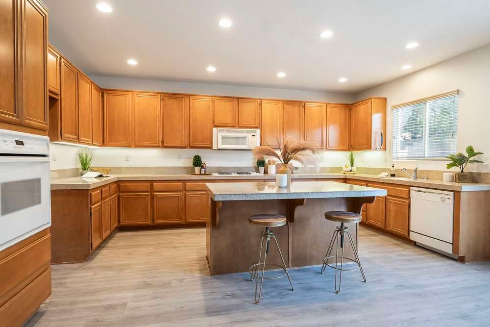 11911 Sunstone Court, Jurupa Valley  91752 - photo 18