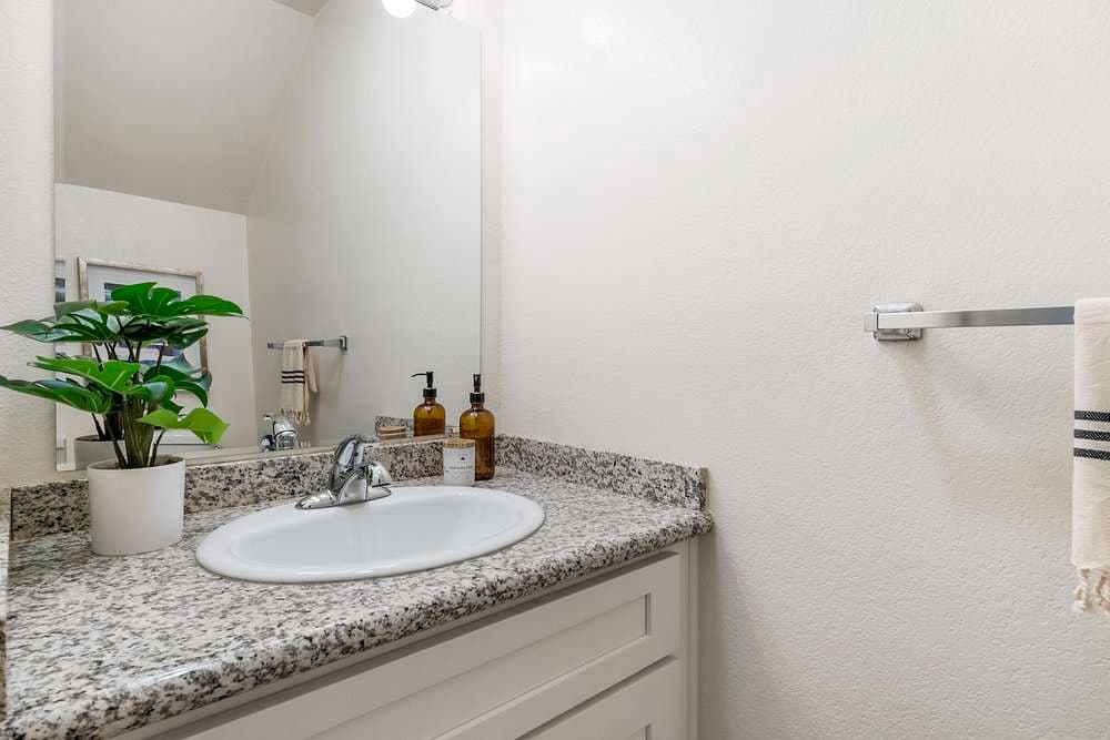 2920 S Greenville St, Unit A,  Santa Ana 92704 - photo 15