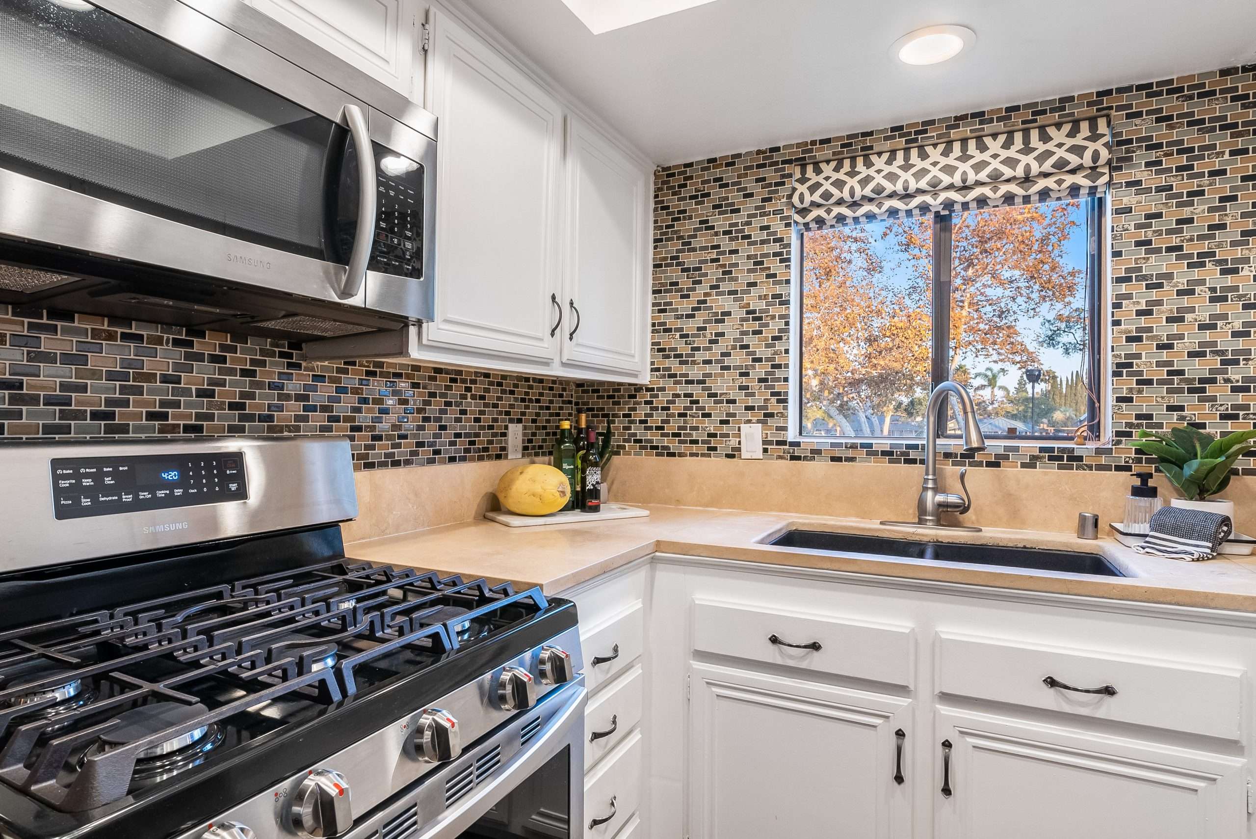 380 W Wilson St #B106, Costa Mesa 92627 - photo 14