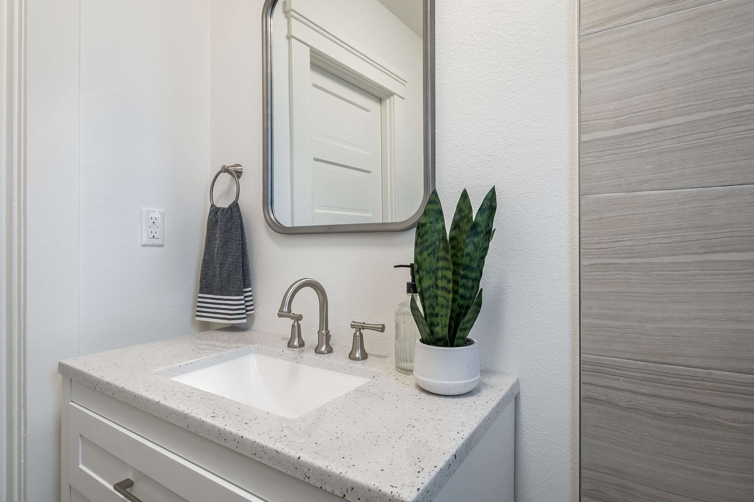 744 Termino Ave, Long Beach 90804 - photo 20