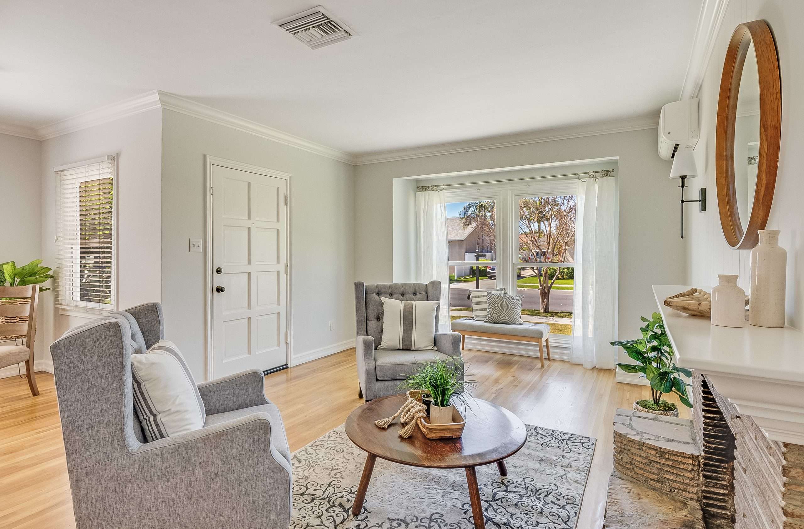 3526 N Greenbrier Rd, Long Beach  90808 - photo 4
