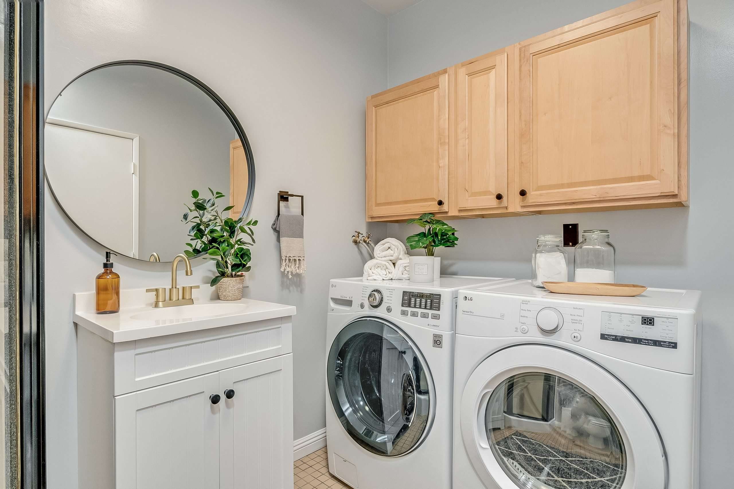 3526 N Greenbrier Rd, Long Beach  90808 - photo 19