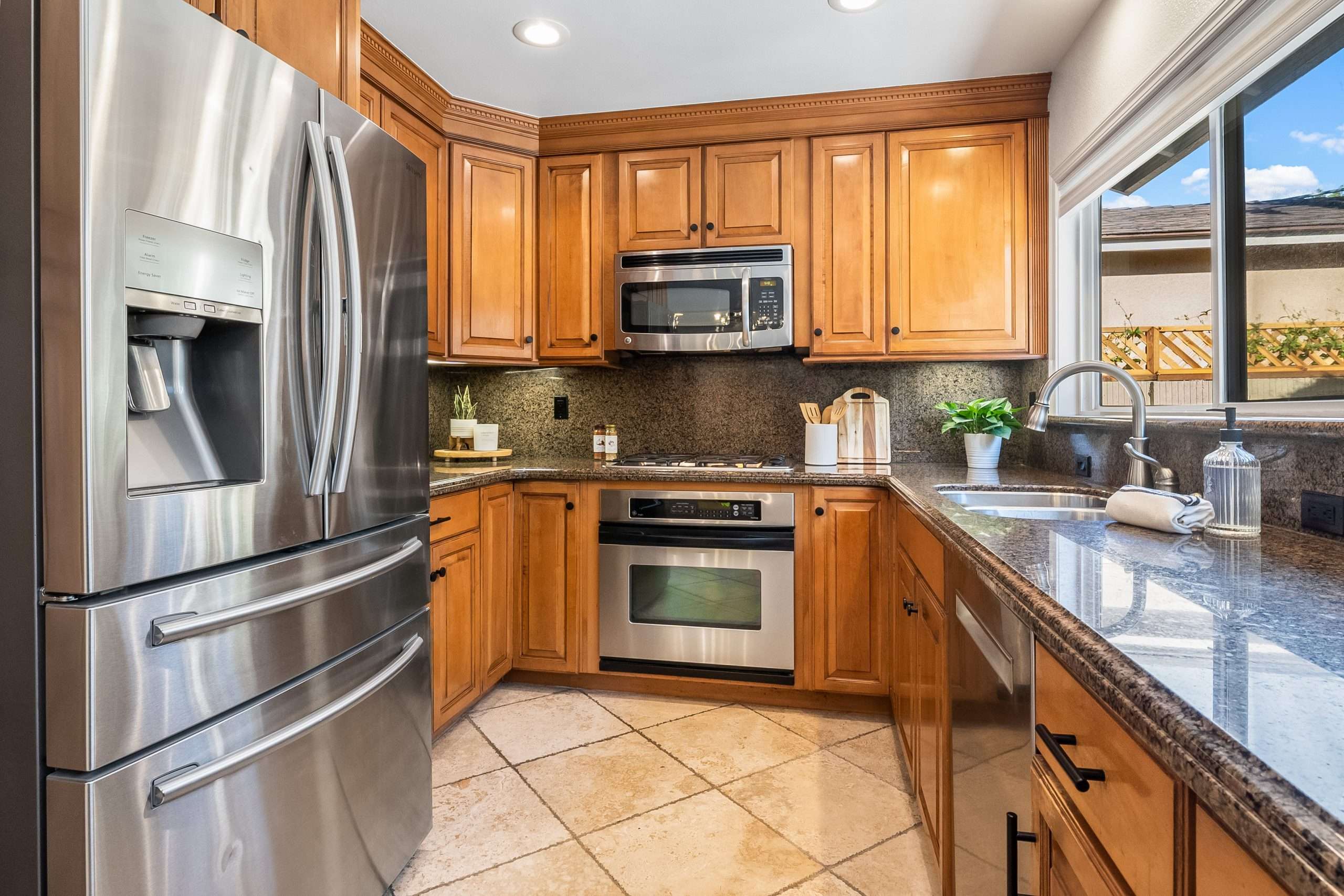 4156 Dover Circle, Cypress 90630 - photo 12