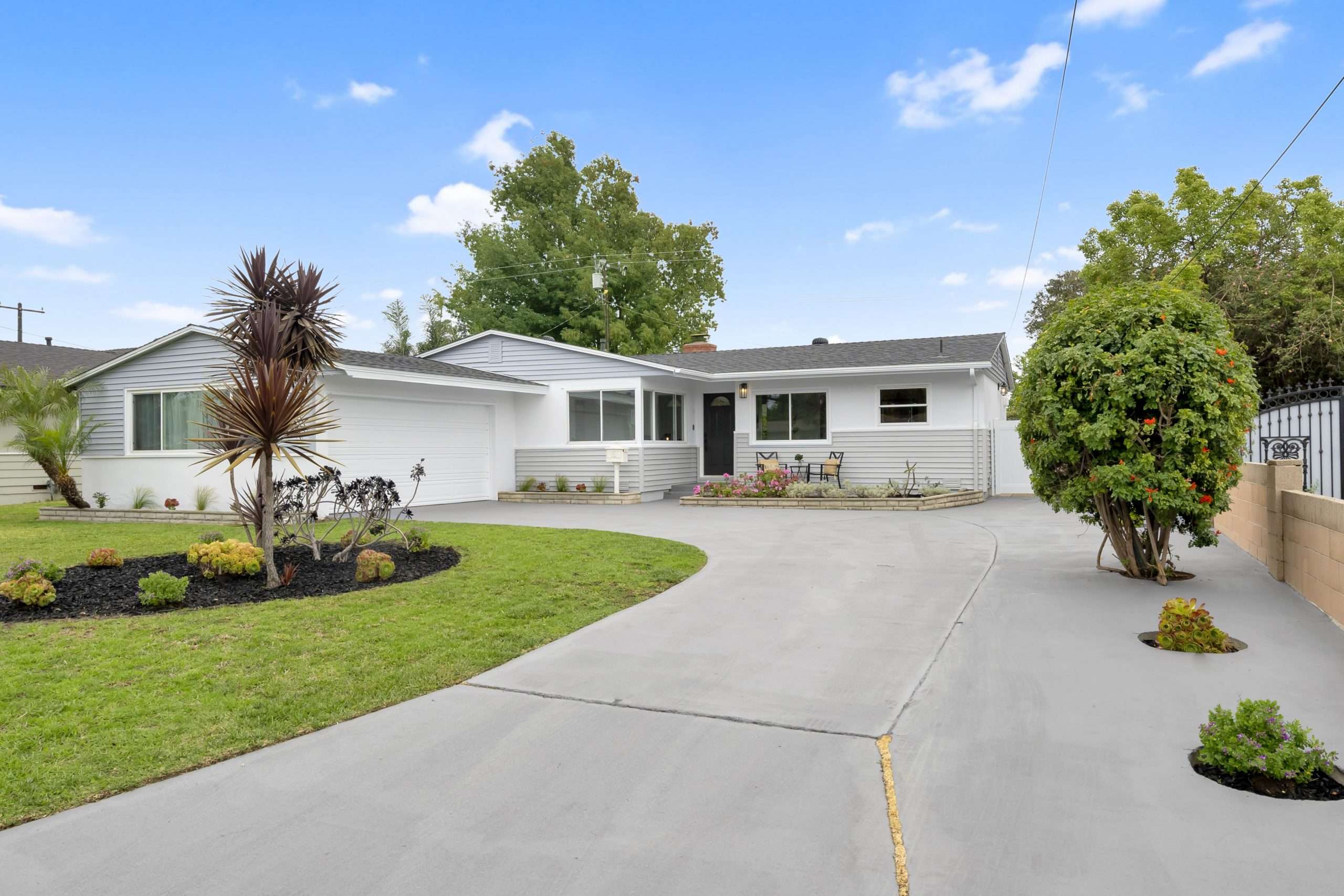 9542 Joyzelle Dr, Garden Grove 92841
