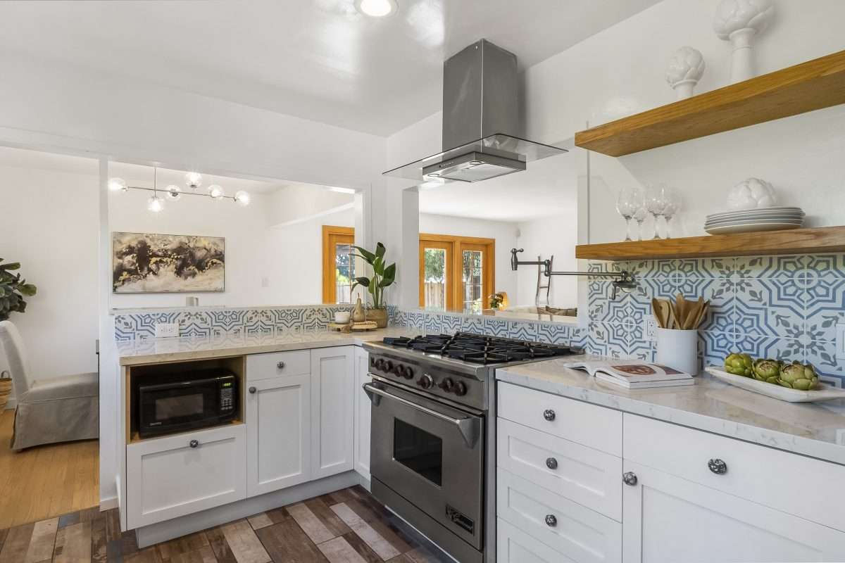 7540 W 91st Street, Los Angeles 90045 - photo 8
