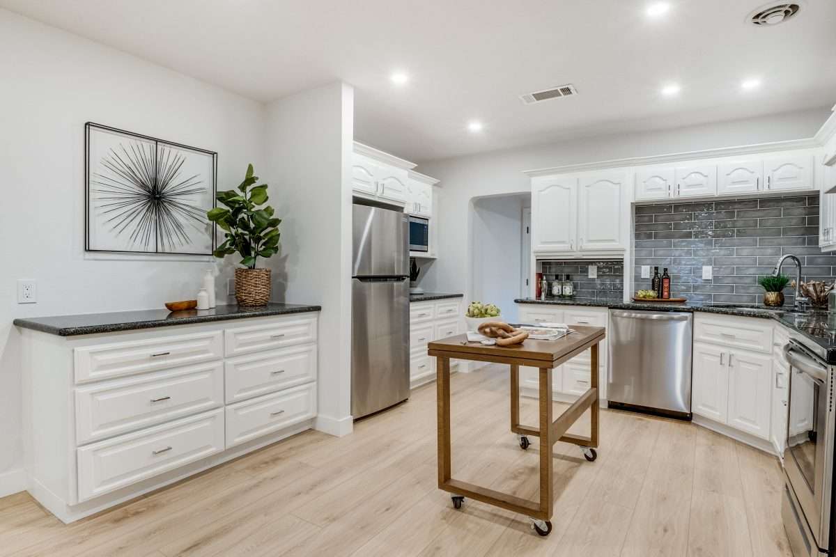 347 Sycamore Ave, Claremont CA 92711 - photo 9