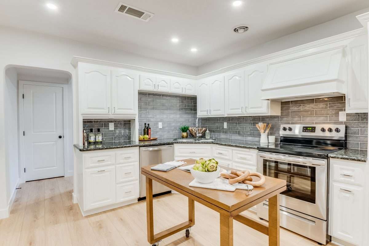 347 Sycamore Ave, Claremont CA 92711 - photo 11