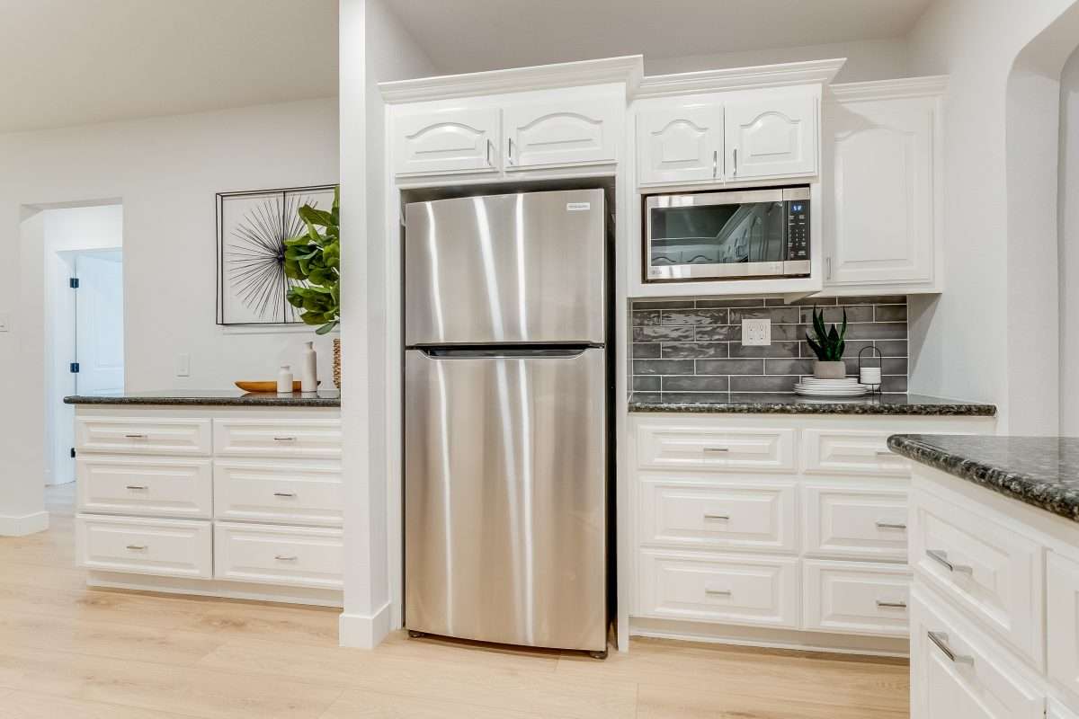 347 Sycamore Ave, Claremont CA 92711 - photo 12