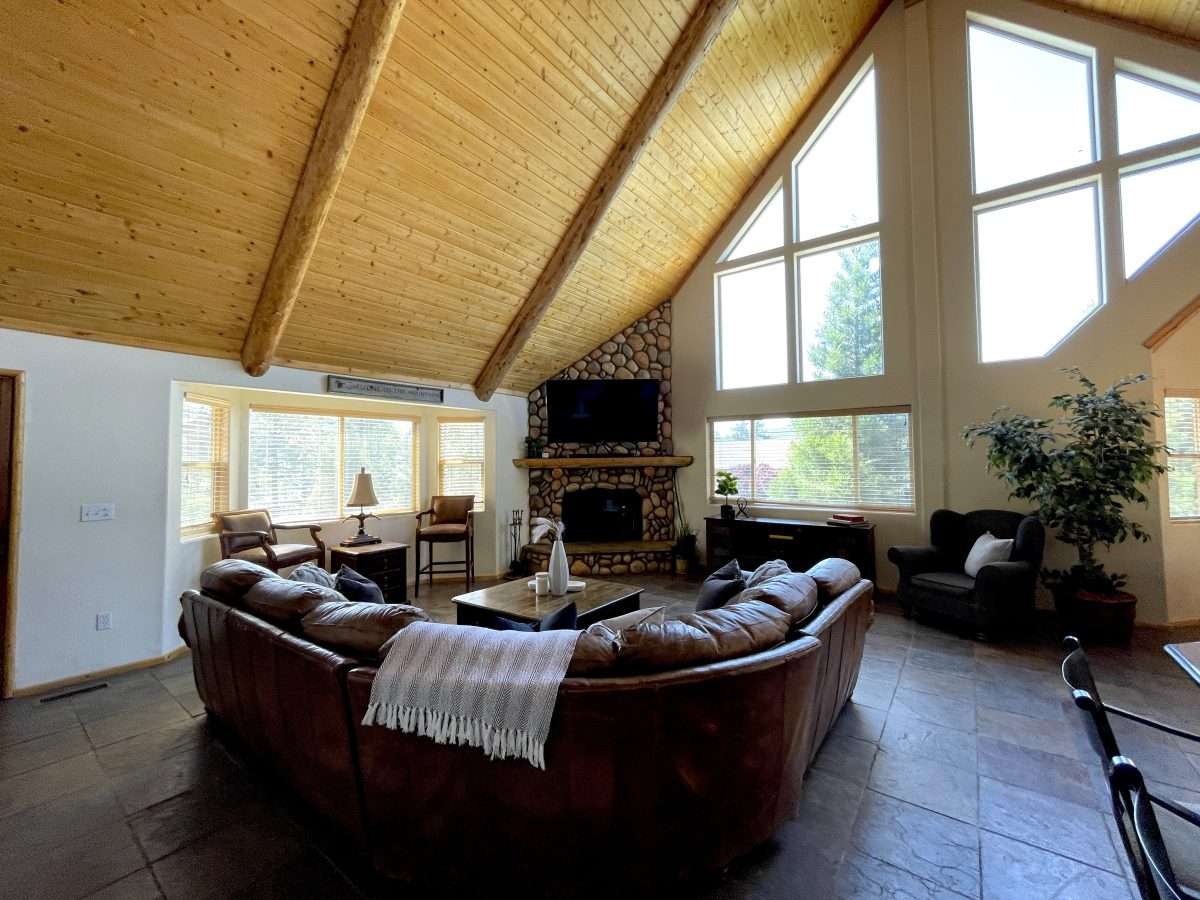 42470 Golden Oak Rd, Big Bear Lake 92315 - photo 7