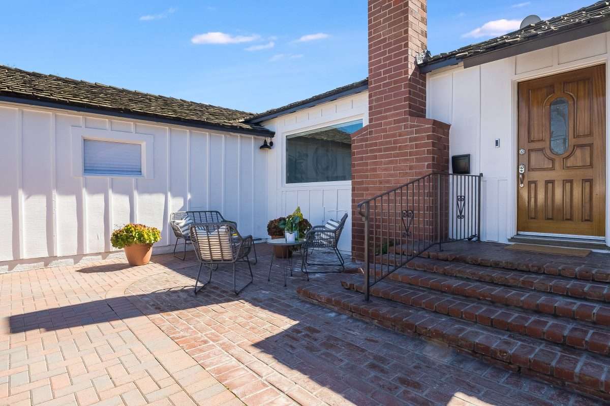6632 Centralia St, Lakewood 90713 - photo 3