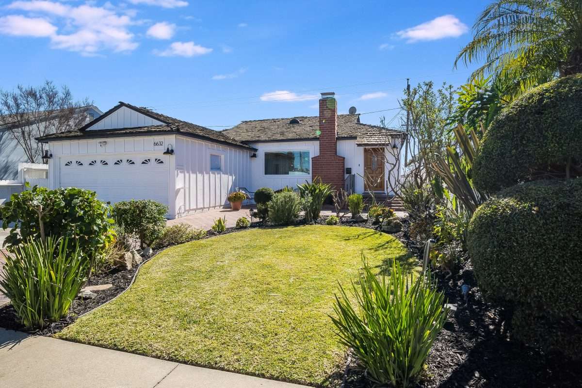6632 Centralia St, Lakewood 90713