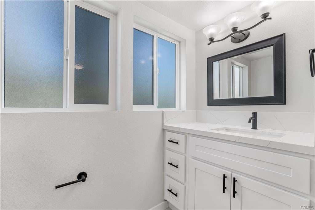 1830 Thrush Road, Wrightwood 92397 - photo 19