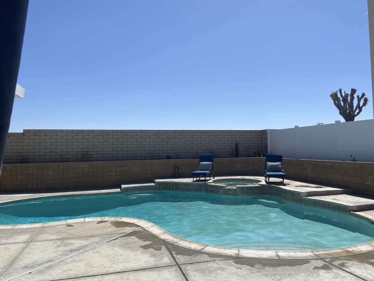 15551 Fairbanks Dr, Victorville 92394 - photo 10