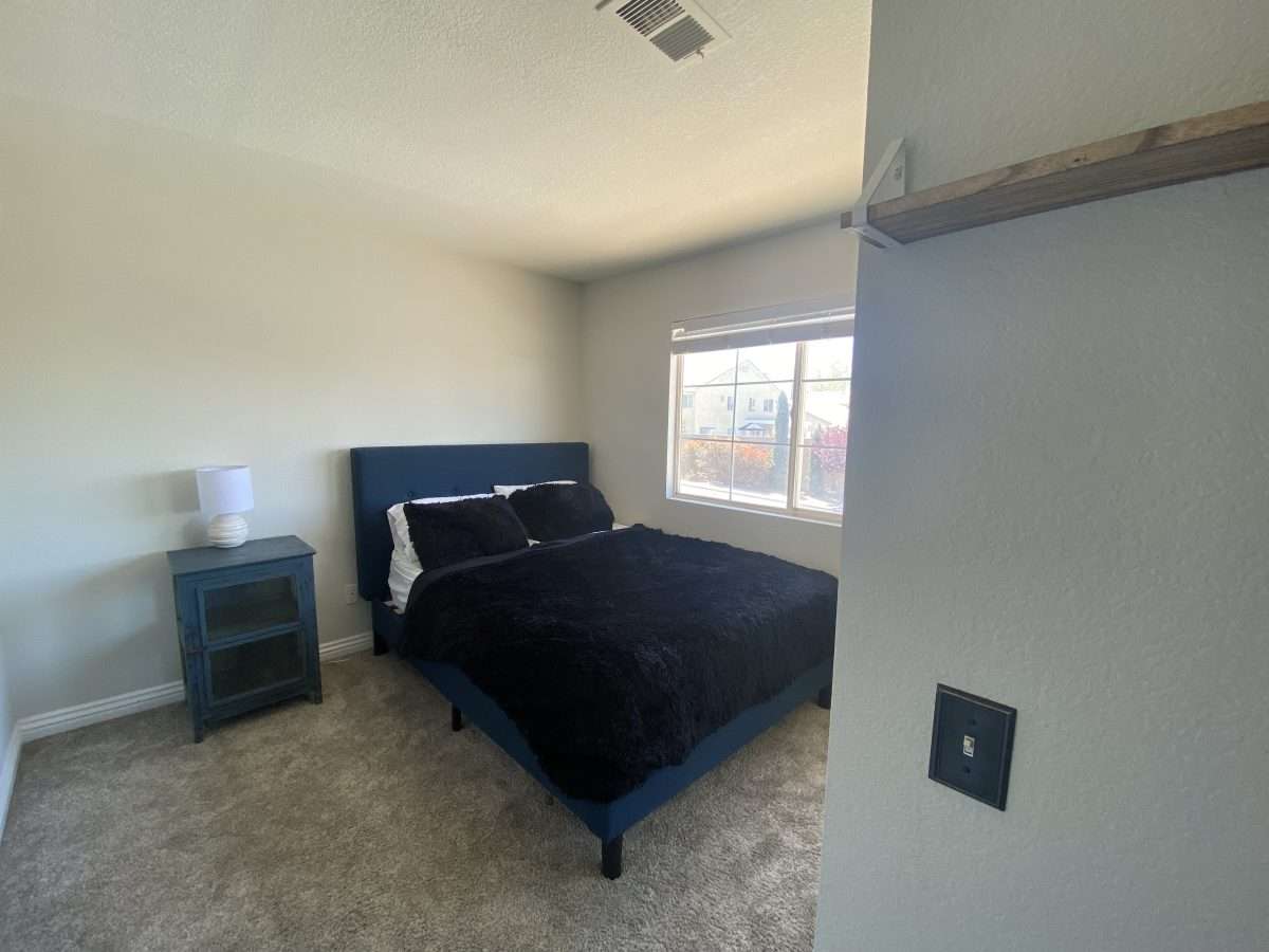 15551 Fairbanks Dr, Victorville 92394 - photo 16