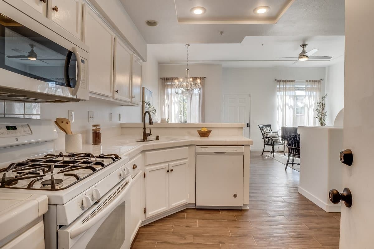 81 Anacapa Ct.  Lake Forest, CA 92610 - photo 12