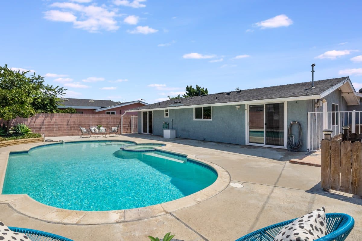 12227 Cyclops St, Norwalk, CA 90650 - photo 11