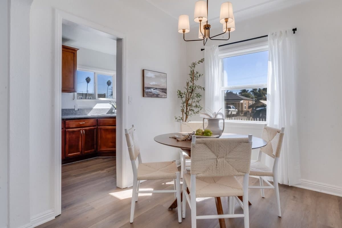 1347 E Bennett, Compton 90221 - photo 9