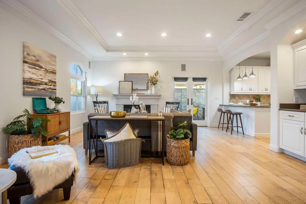 308 Cleveland Drive, Huntington Beach 92648 - photo 5