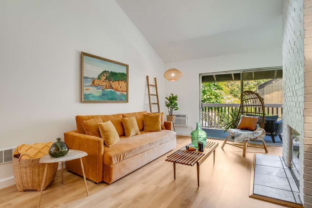 7890 E Spring St #5E, Long Beach 90815