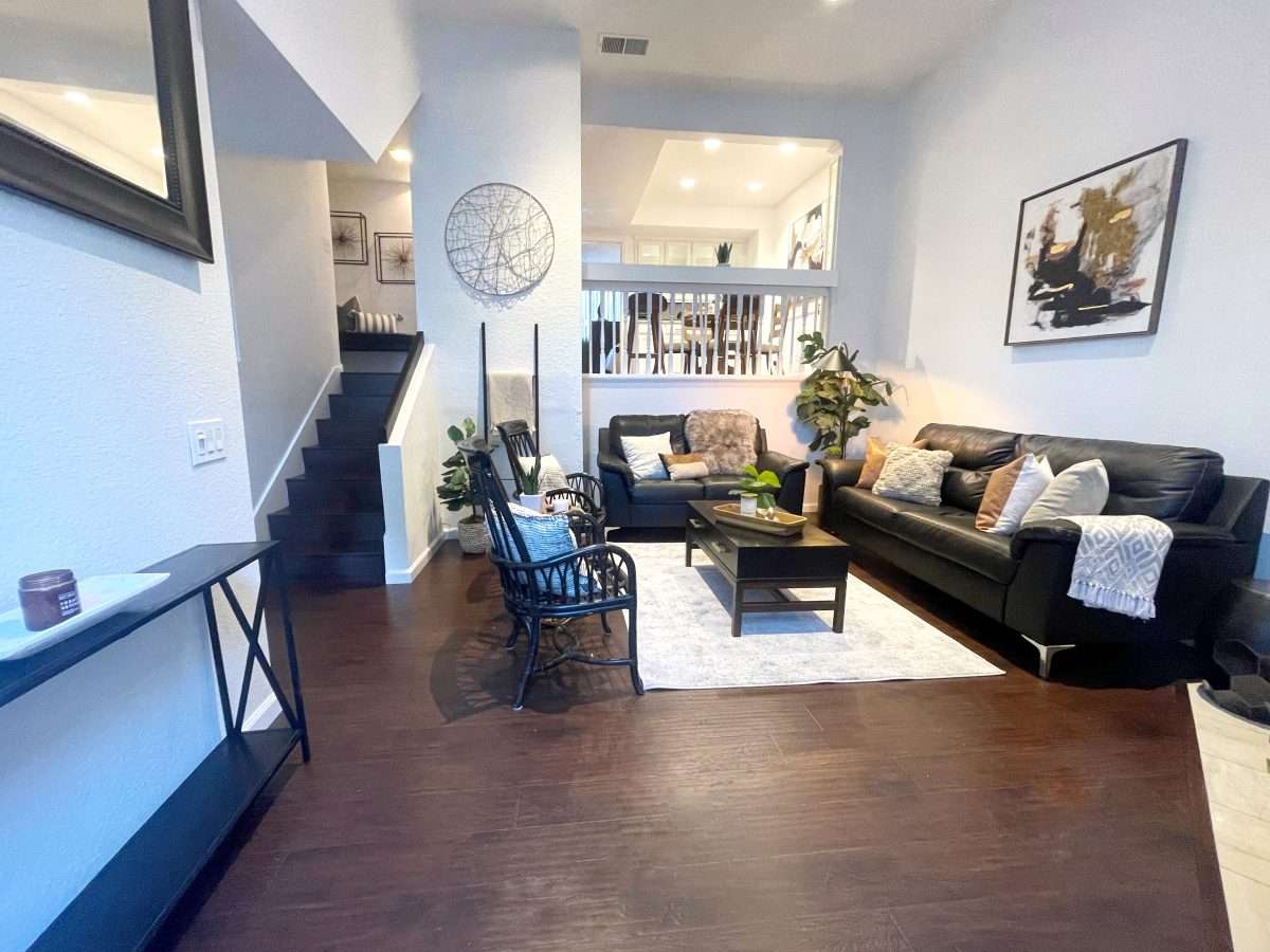 380 W Wilson Street #A101, Costa Mesa 92627